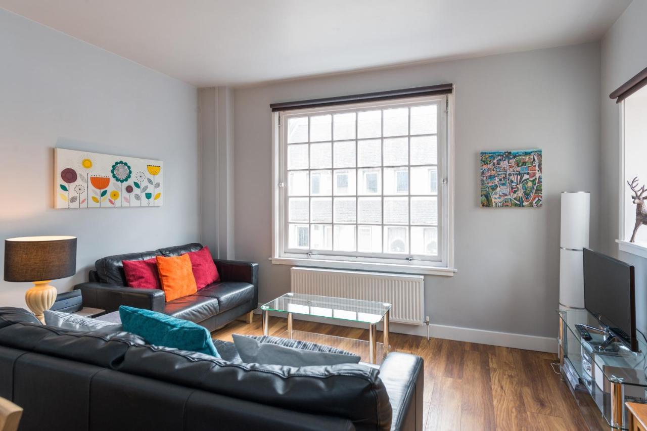 Royal Mile Modern Apartment Edinburgh Exterior photo